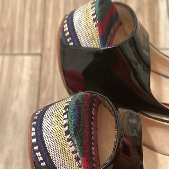 Gently used. Chinese Laundry Pumps - Picture 6 of 8